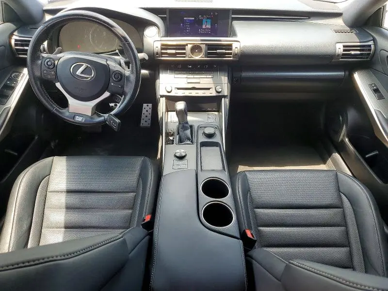 2016 LEXUS IS 200T  