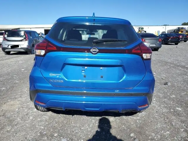 2023 NISSAN KICKS S  