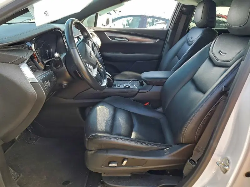 2020 CADILLAC XT5 LUXURY  