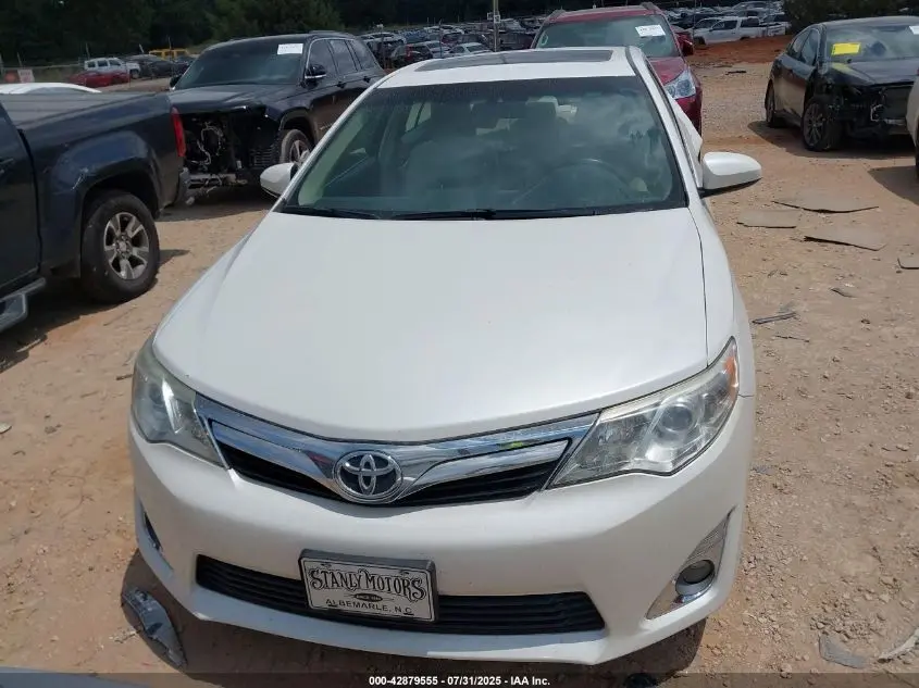 2014 TOYOTA CAMRY XLE