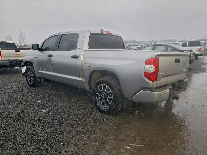 2021 TOYOTA TUNDRA CREWMAX SR5  