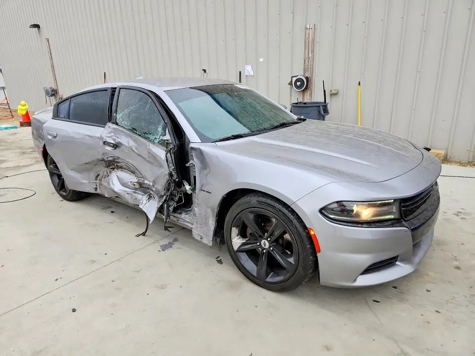 2018 DODGE CHARGER R  