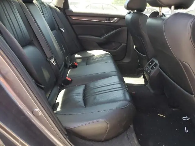 2022 HONDA ACCORD TOURING HYBRID  