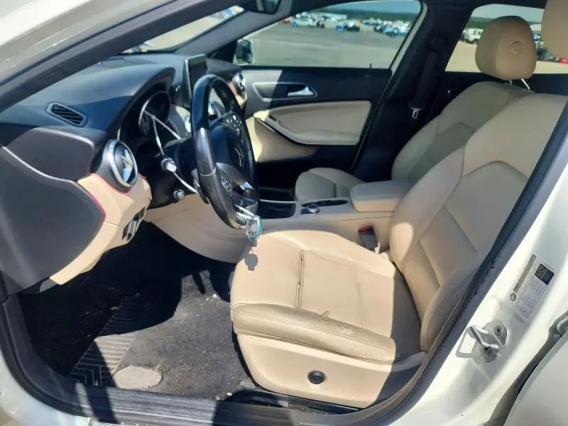 2016 MERCEDES-BENZ GLA 250  