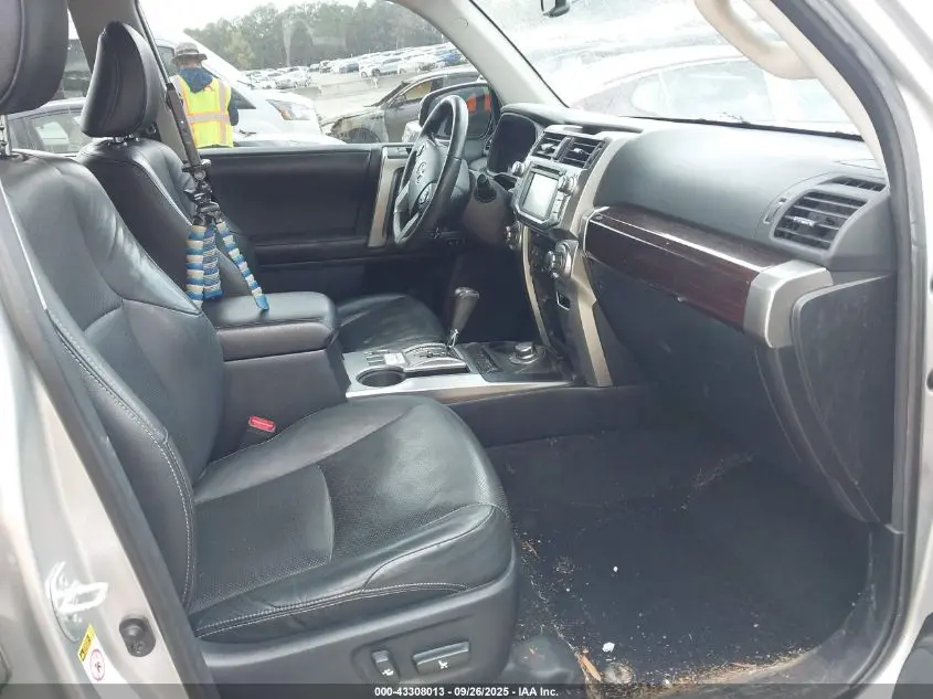 2016 TOYOTA 4RUNNER LIMITED