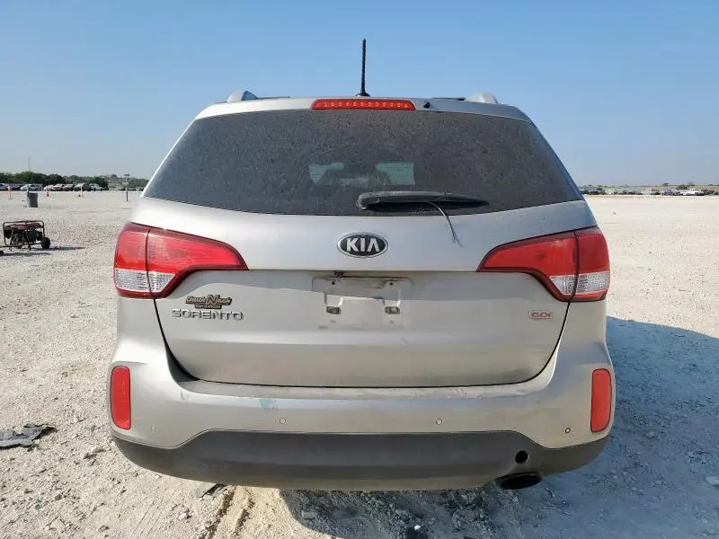 2014 KIA SORENTO LX  