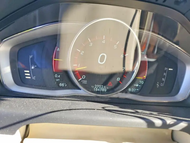 2016 VOLVO XC70 T5 PREMIER  