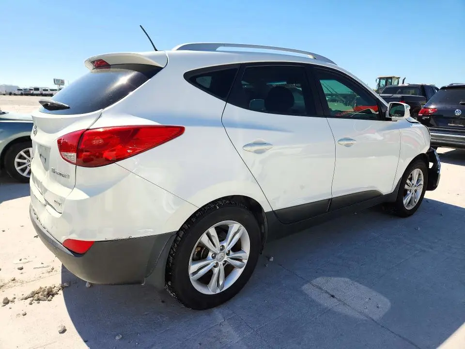 2013 HYUNDAI TUCSON GLS  