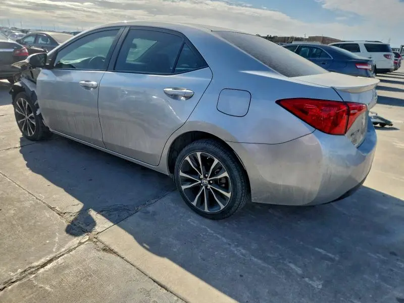 2019 TOYOTA COROLLA SE  