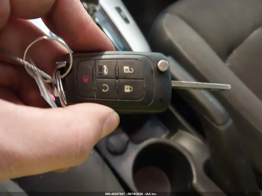 2016 CHEVROLET CRUZE LIMITED 1LT AUTO