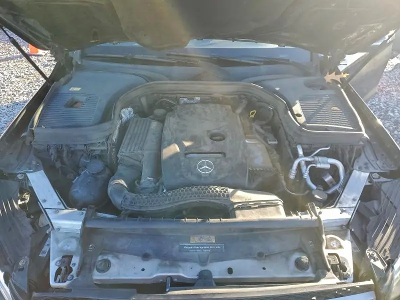 2016 MERCEDES-BENZ GLC 300  