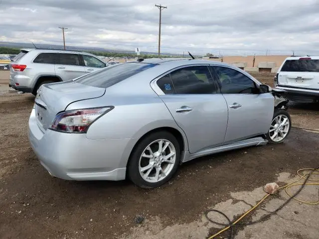 2012 NISSAN MAXIMA S  