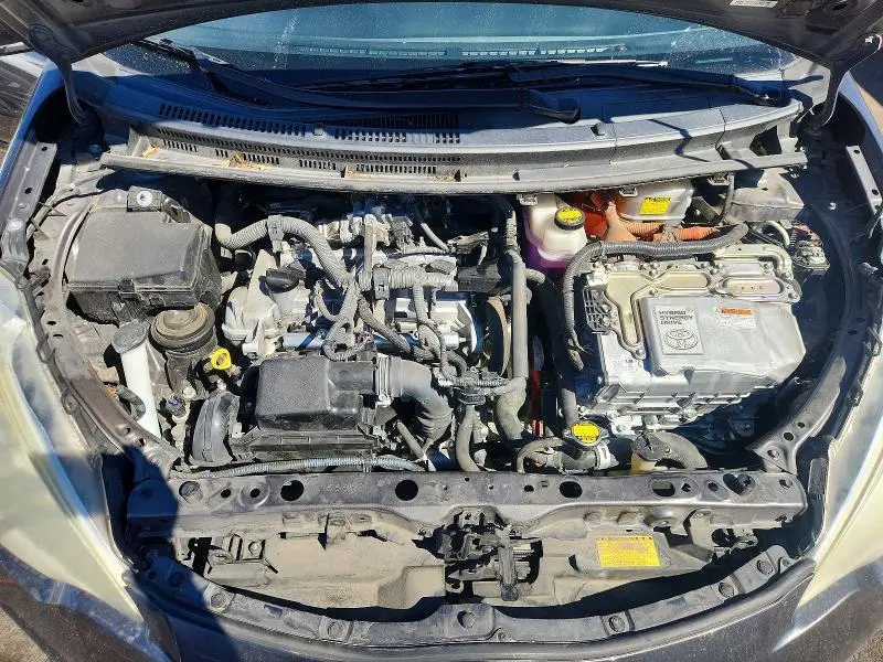 2013 TOYOTA PRIUS C THREE  