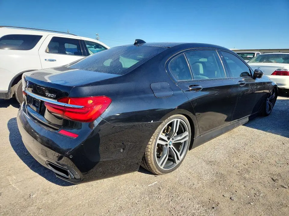 2018 BMW 750 I  