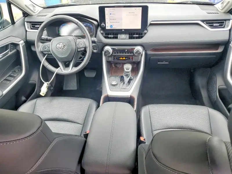 2023 TOYOTA RAV4 LIMITED  