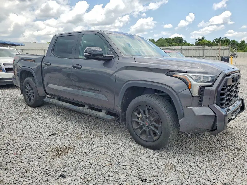 2024 TOYOTA TUNDRA LIMITED  