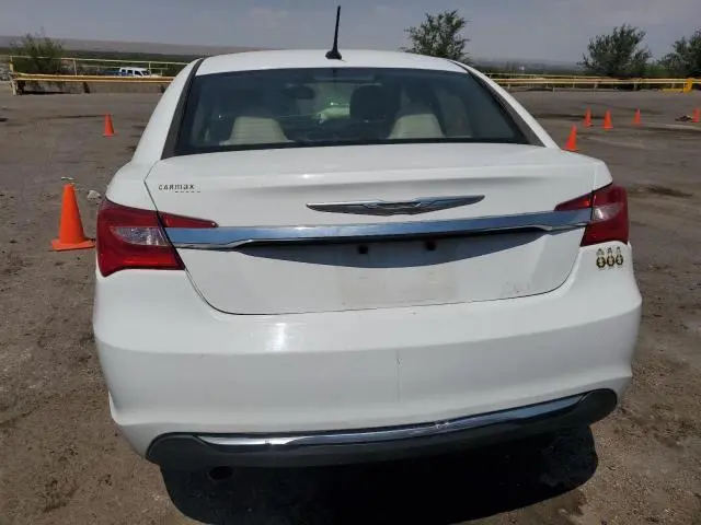 2013 CHRYSLER 200 LX  