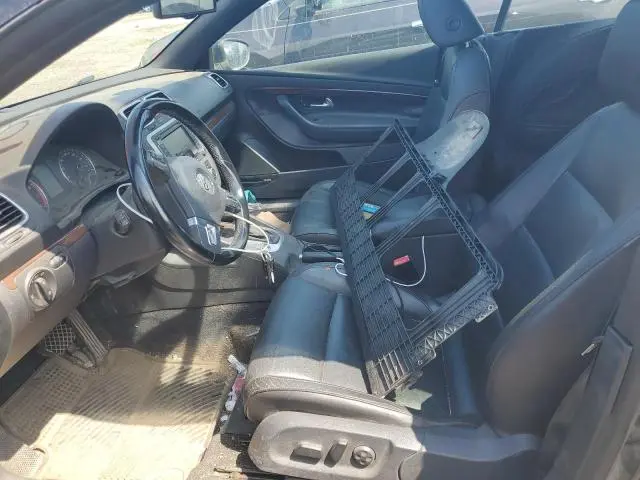 2011 VOLKSWAGEN EOS LUX  