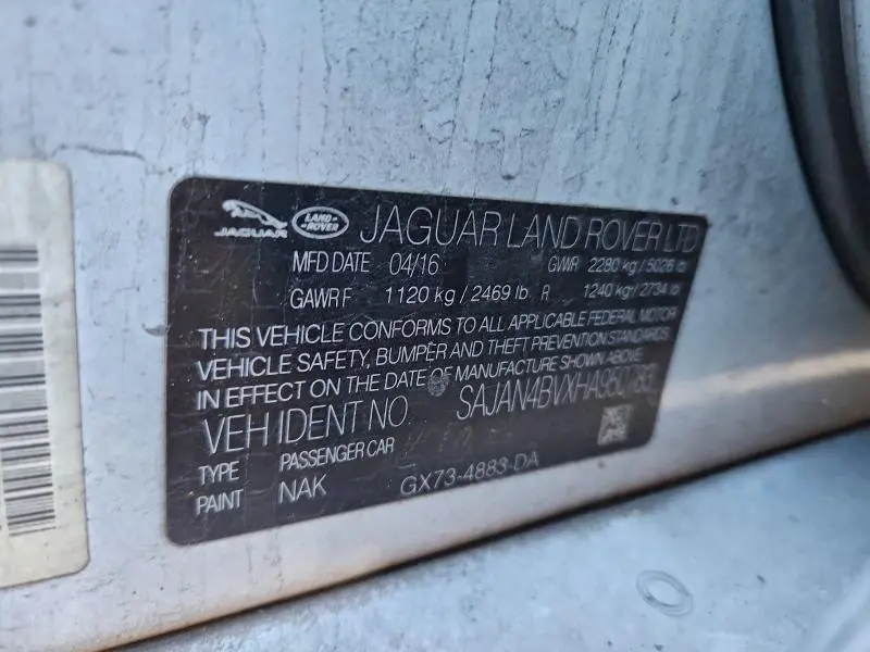 2017 JAGUAR XE FIRST EDITION  