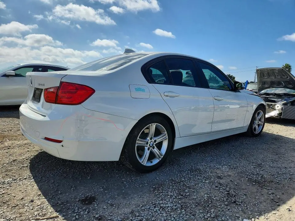 2013 BMW 328 I SULEV  