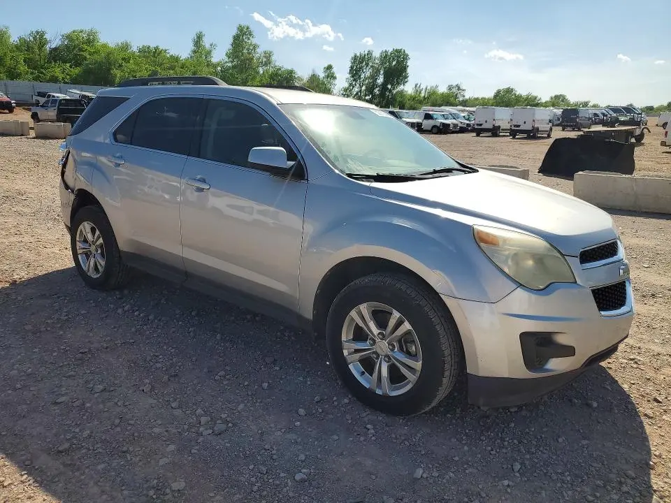 2011 CHEVROLET EQUINOX LT  