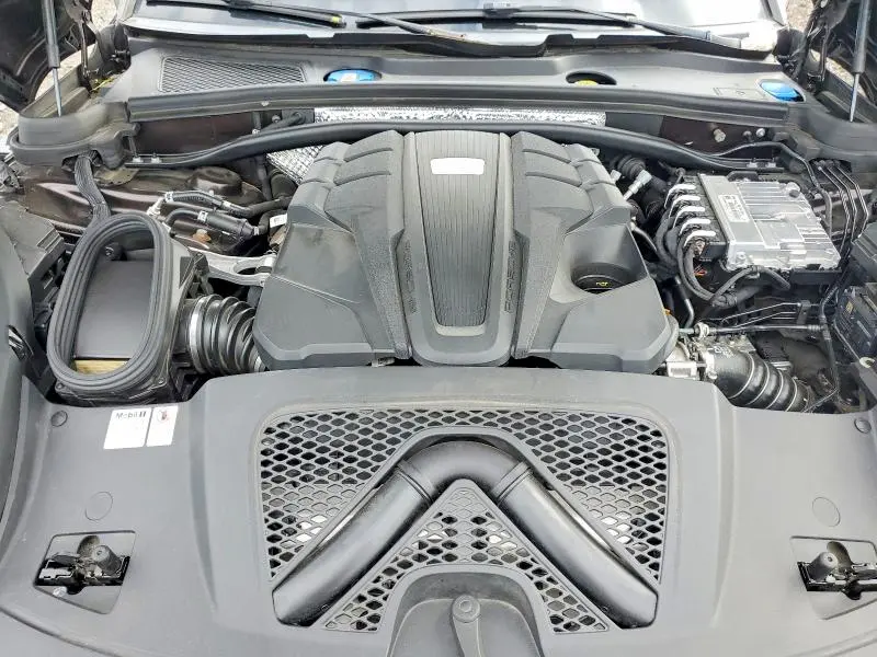 2021 PORSCHE MACAN S  