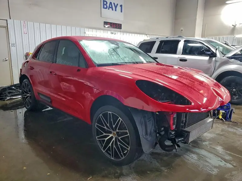 2023 PORSCHE MACAN BASE  