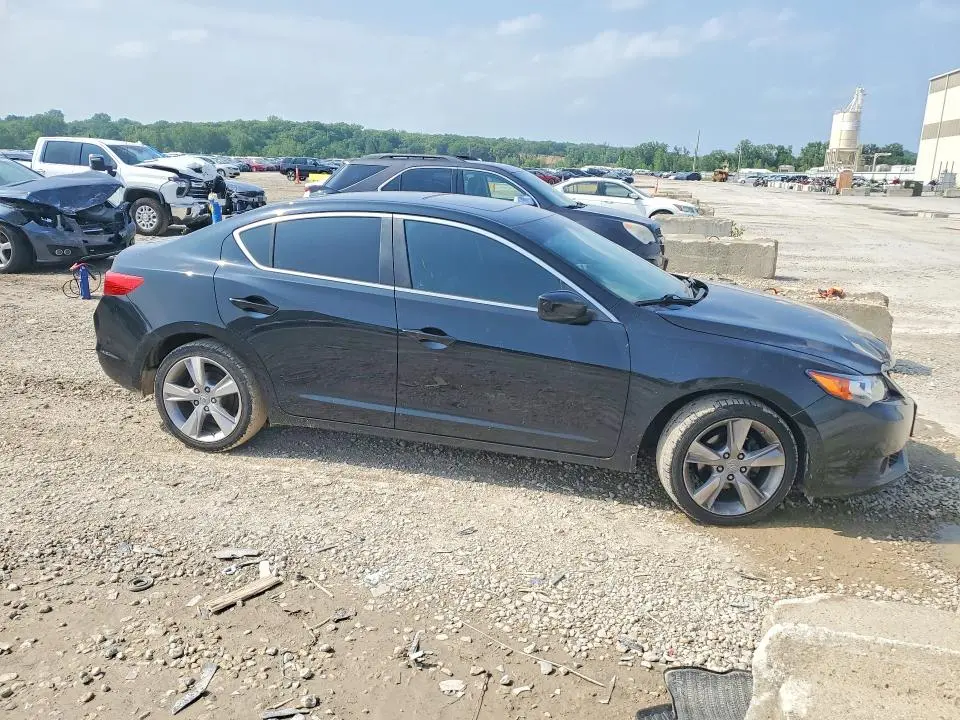 2013 ACURA ILX 20 PREMIUM  