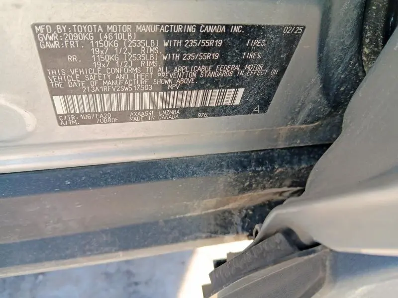 2025 TOYOTA RAV4 XLE PREMIUM  