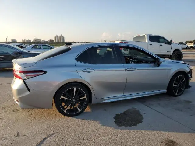 2018 TOYOTA CAMRY XSE  