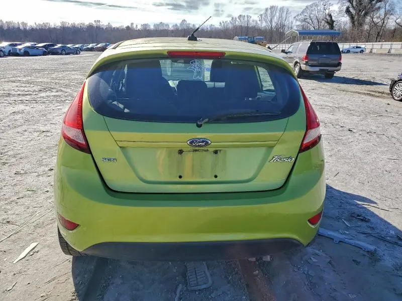 2011 FORD FIESTA SES  