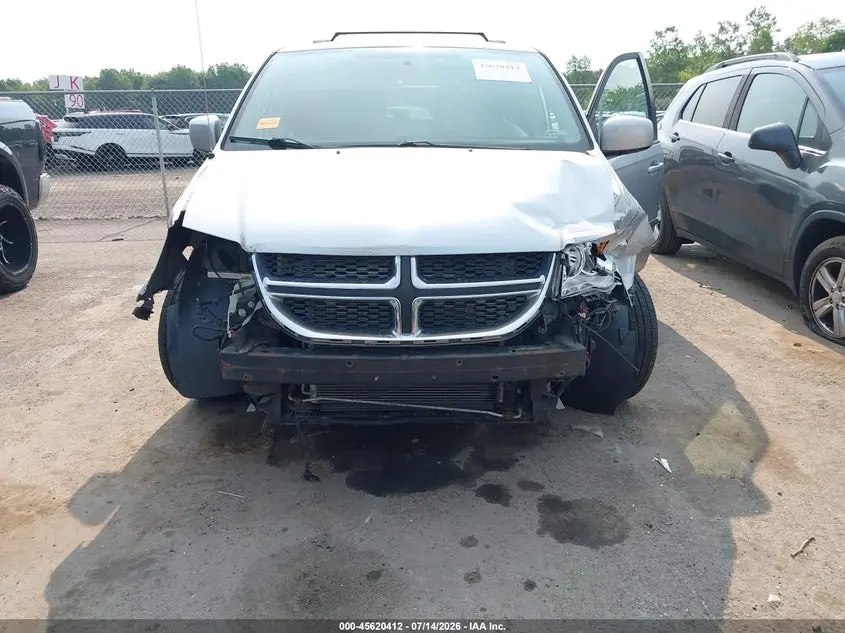 2012 CHRYSLER TOWN & COUNTRY TOURING