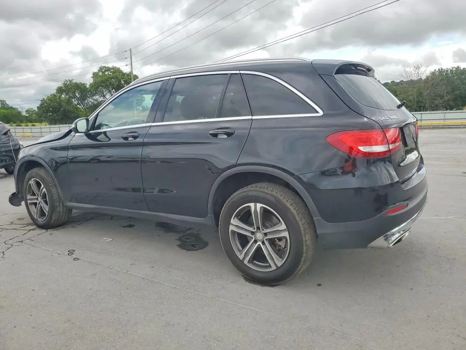2016 MERCEDES-BENZ GLC 300  