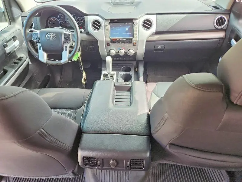 2021 TOYOTA TUNDRA CREWMAX SR5  