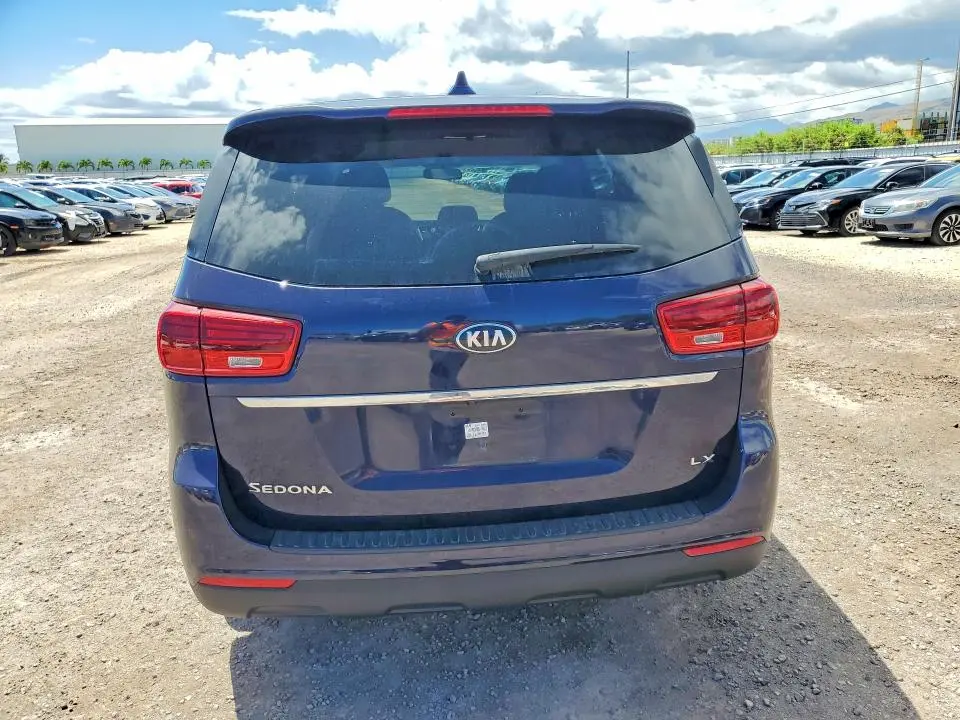 2020 KIA SEDONA LX  