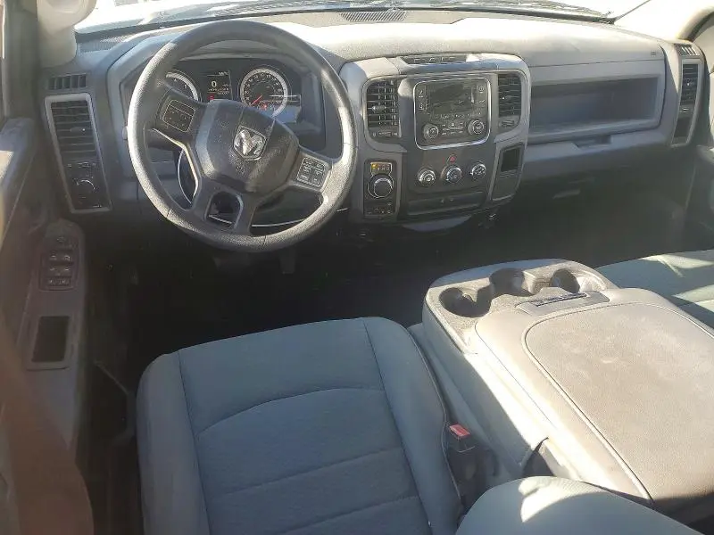 2016 RAM 1500 ST  