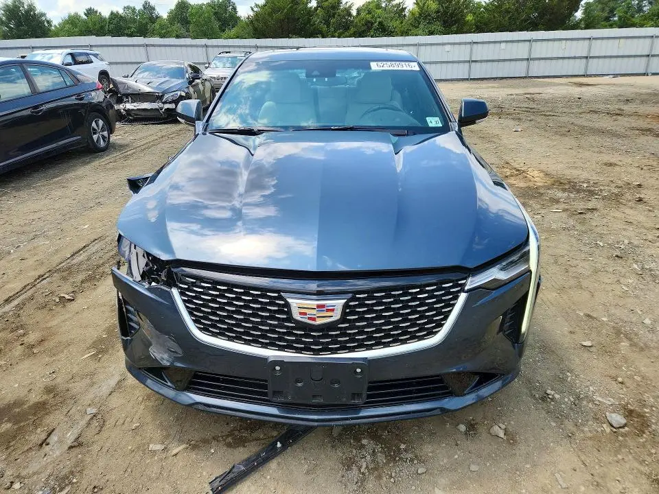 2022 CADILLAC CT4 LUXURY  