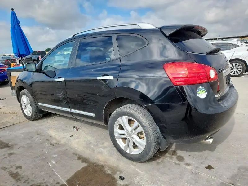 2012 NISSAN ROGUE S  
