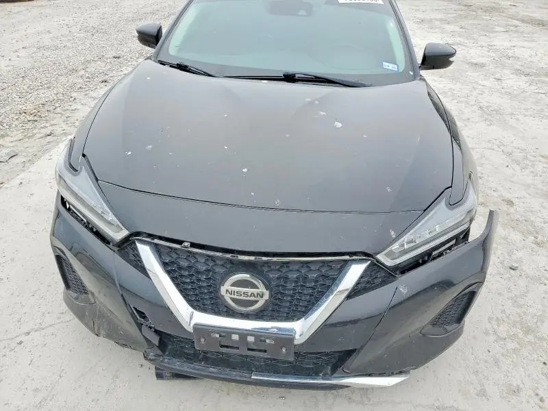 2022 NISSAN MAXIMA SV  