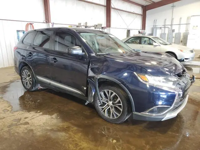 2018 MITSUBISHI OUTLANDER ES  