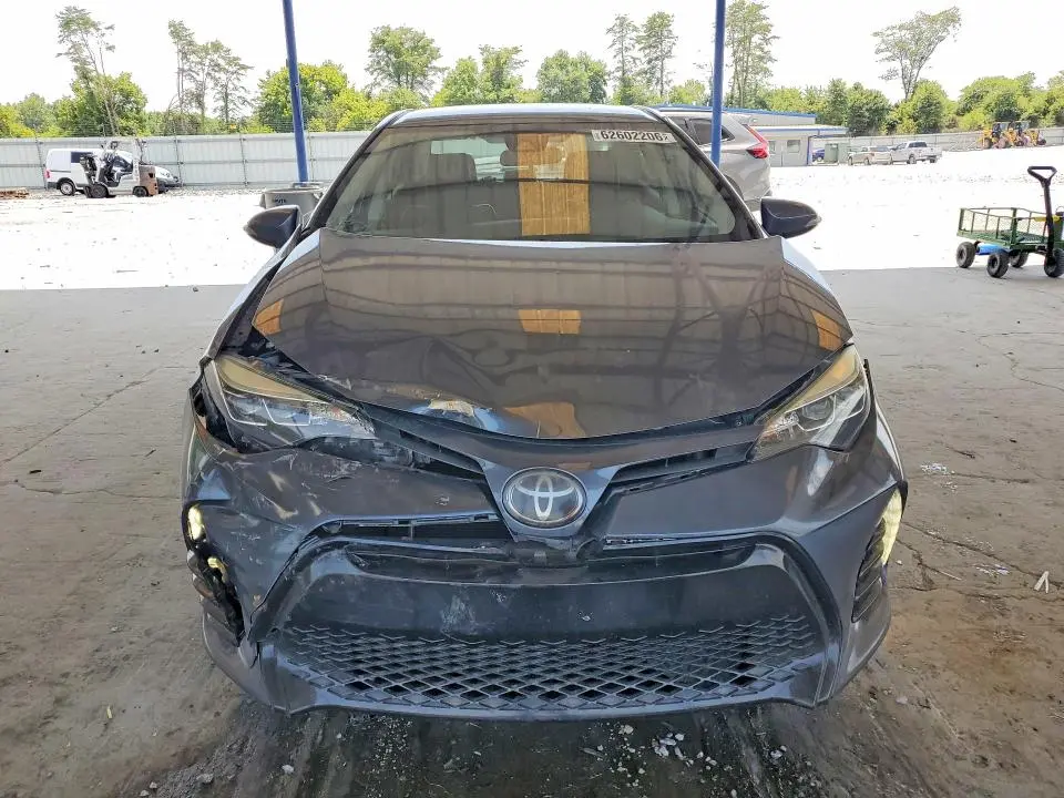 2018 TOYOTA COROLLA SE  