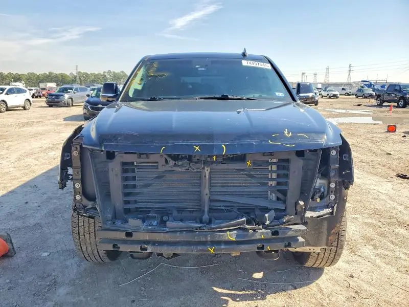 2017 CADILLAC ESCALADE ESV LUXURY  