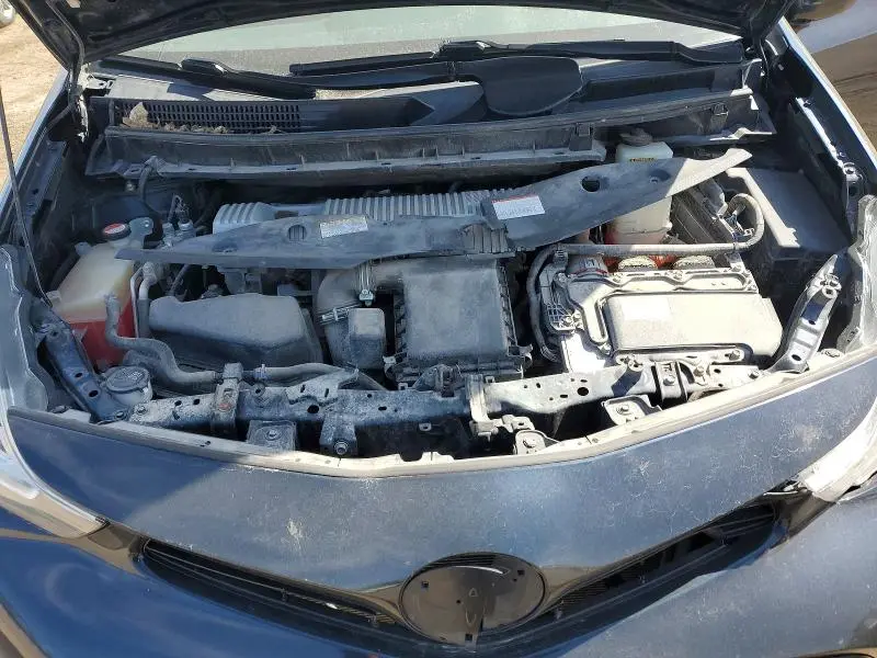 2017 TOYOTA PRIUS V TWO  