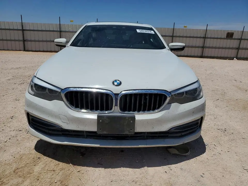 2019 BMW 530 I  
