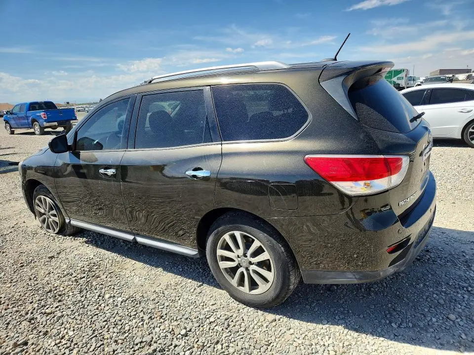 2015 NISSAN PATHFINDER SV  