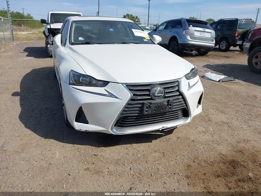 2019 LEXUS IS 300  