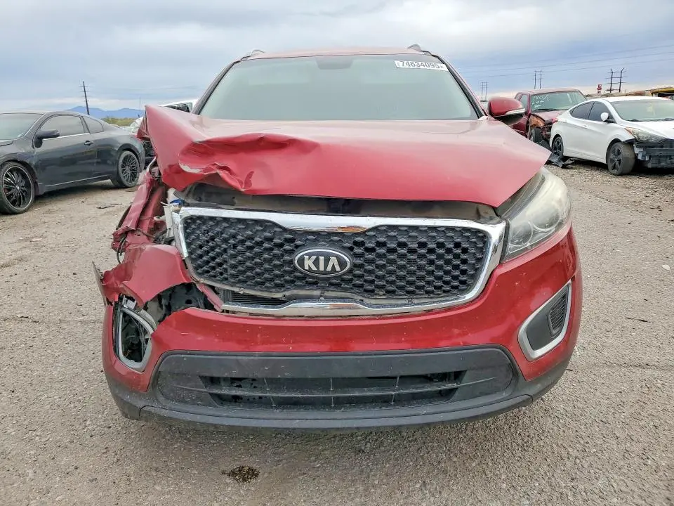 2017 KIA SORENTO LX V6  