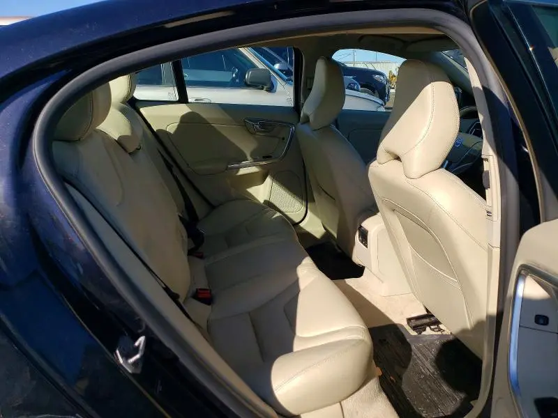 2016 VOLVO S60 PREMIER  