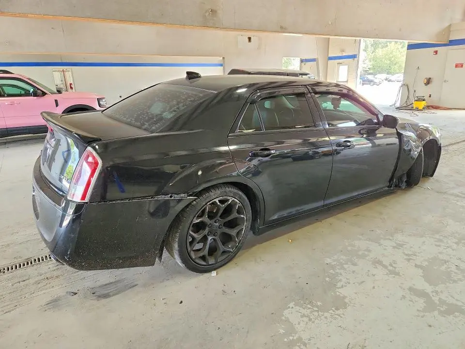 2017 CHRYSLER 300 LIMITED  