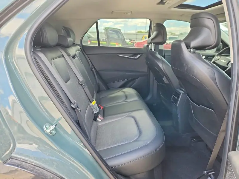 2023 KIA NIRO SX  